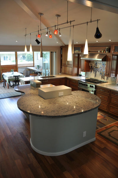 White and Black Kitchen Tile