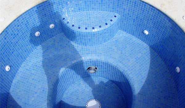 ORGANIKS Recycled Glass Tile Pool