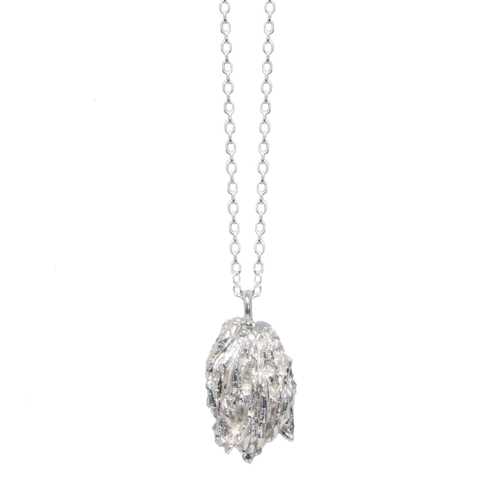 guess flower ball necklace