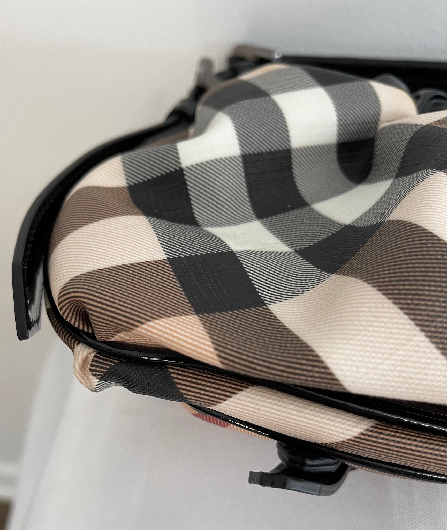 Burberry Nova Check Patent Leather Sling Bag – Midtown Authentic Wyckoff