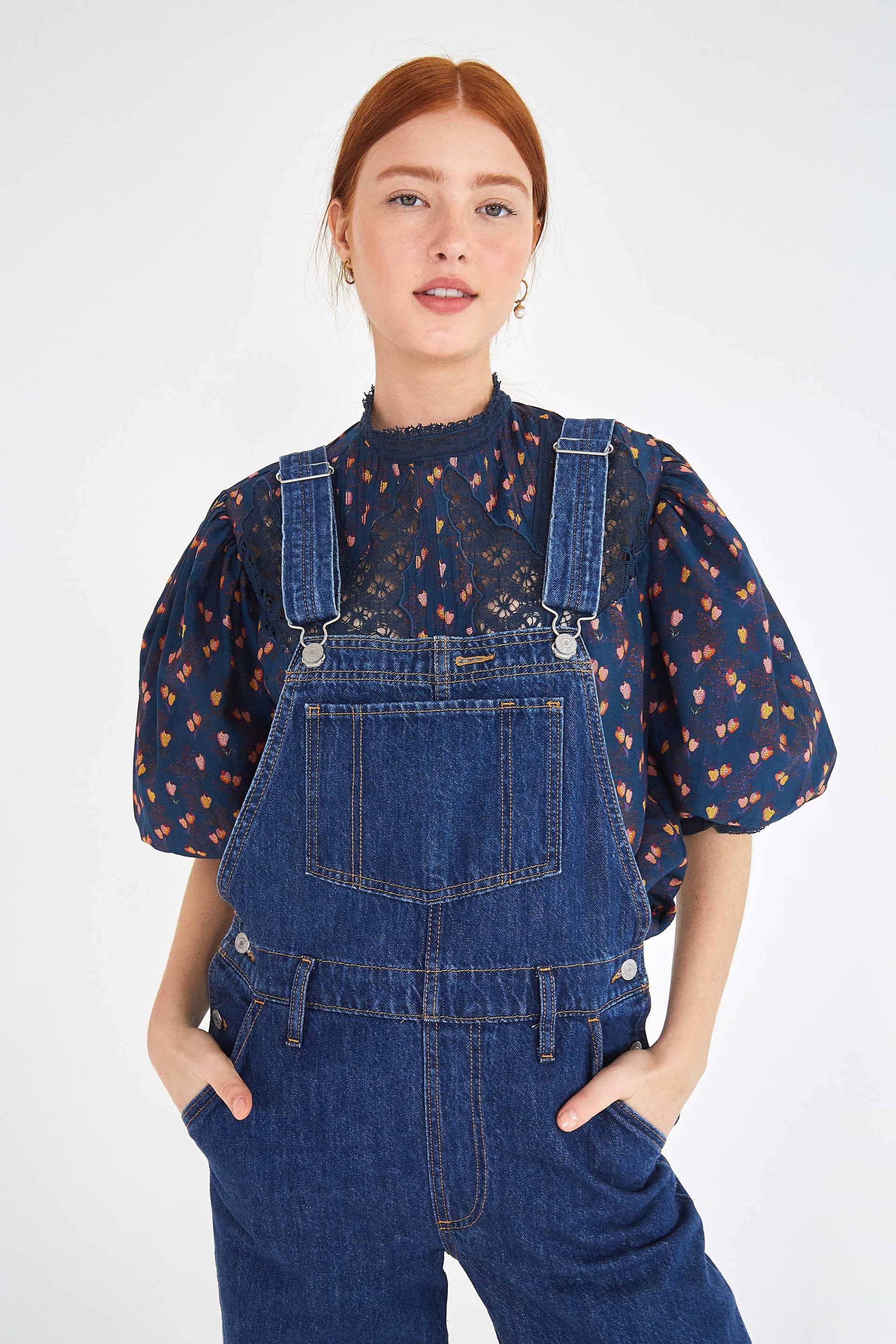 levi's baggy overalls