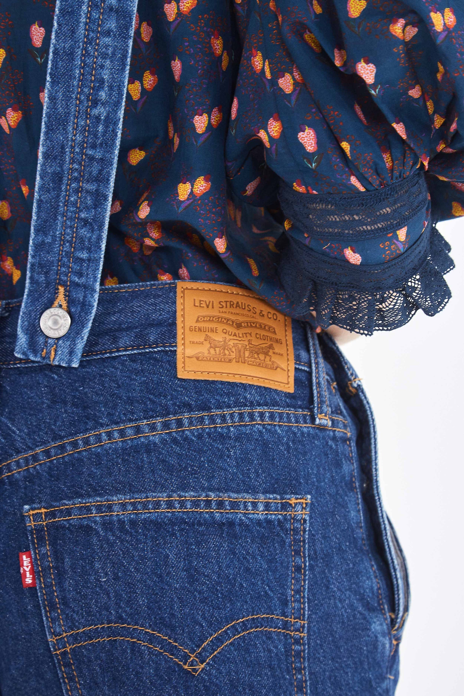 levi's baggy denim overalls