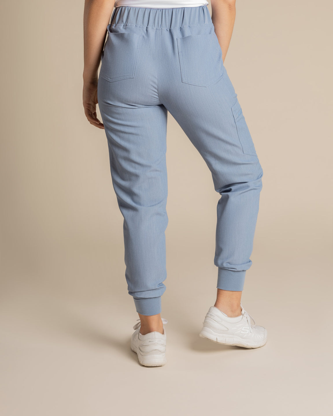 Jogger Mujer Color Gris – Moft