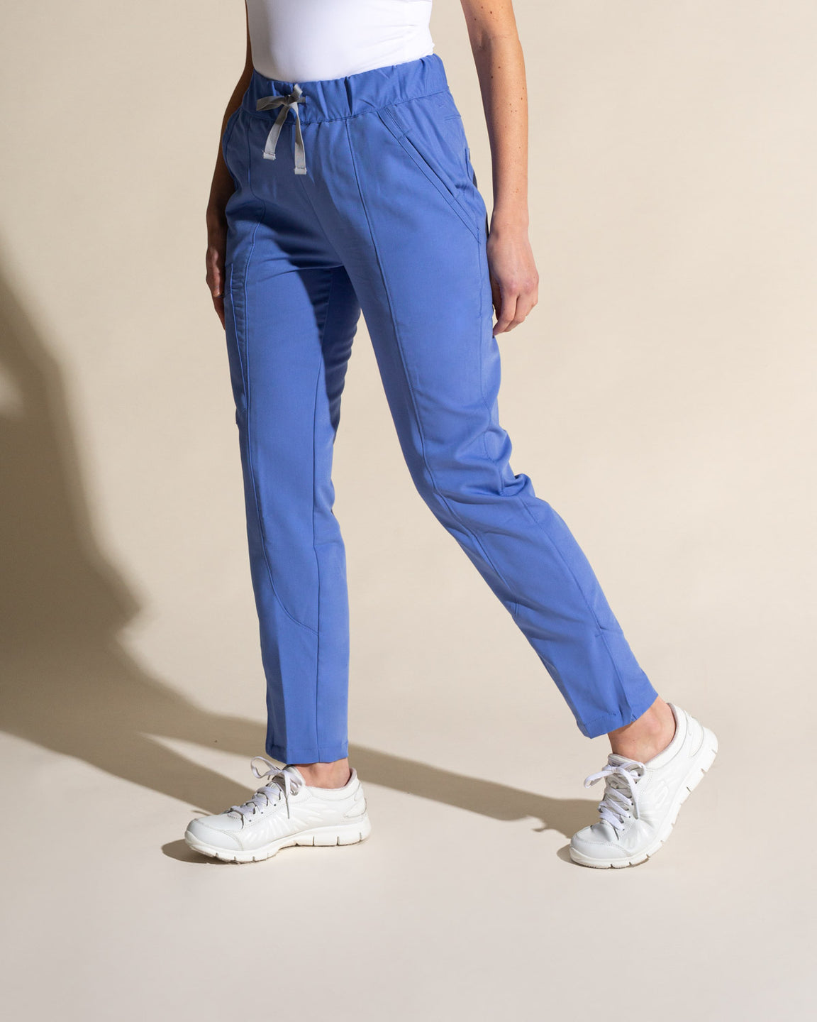 Pantalón Mujer Celeste, Uniformes Clínicos