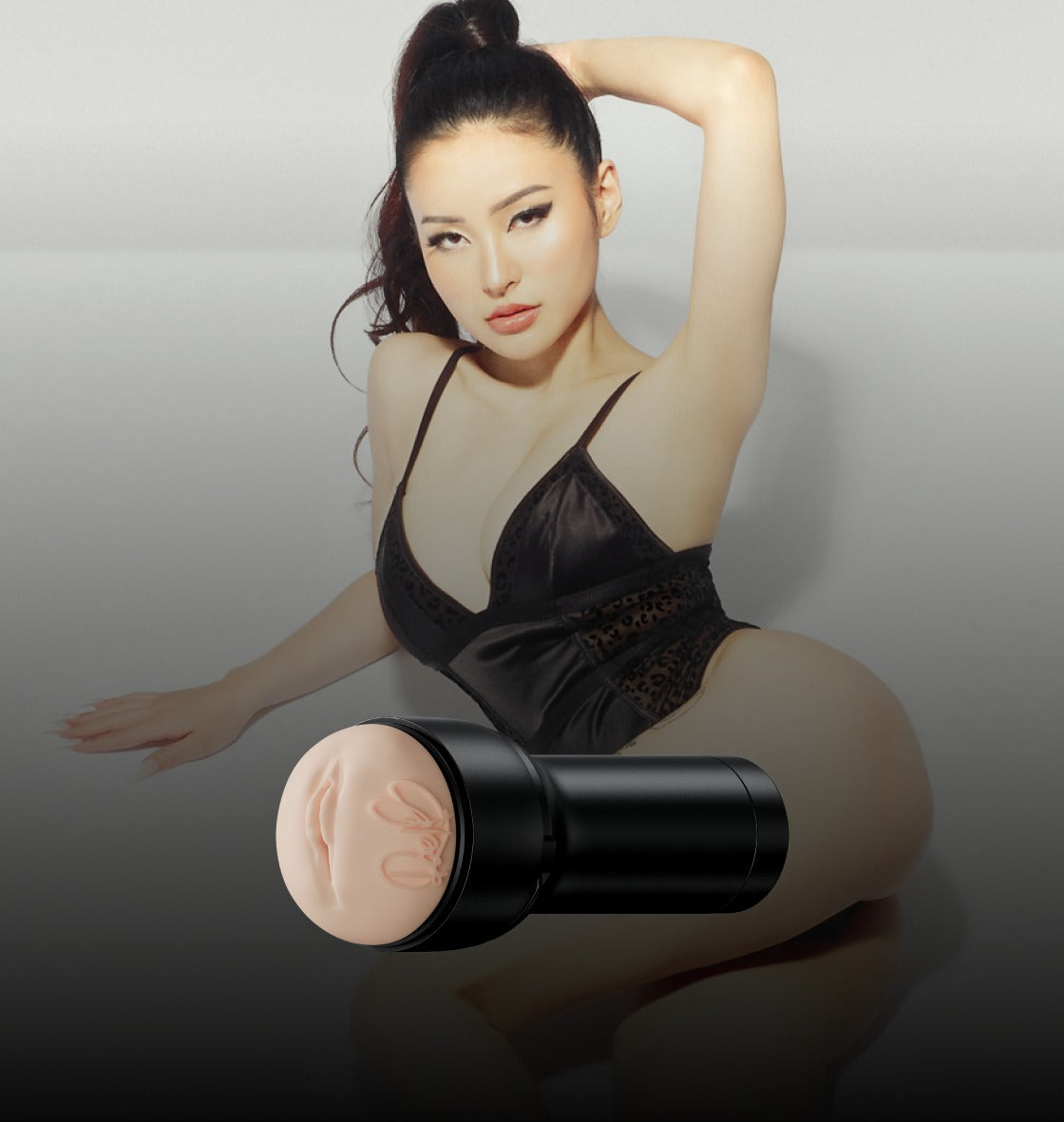 KIIROO - FEEL RAE LIL BLACK STARS COLLECTION STROKERS POWERBLOW COMPATIBLE | POCKET PUSSY | MAN MASTURBATOR