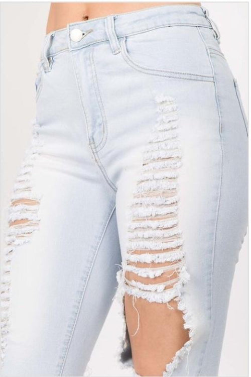 Distressed denim (Plus)