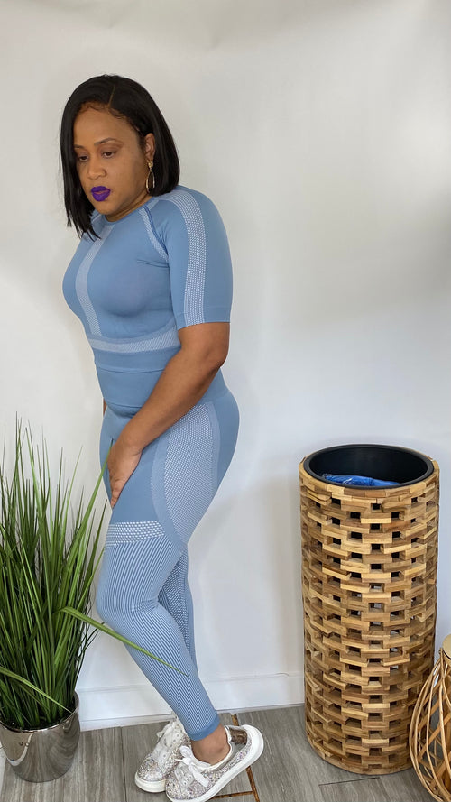 Talk of the Town - two piece legging set (sky blue)