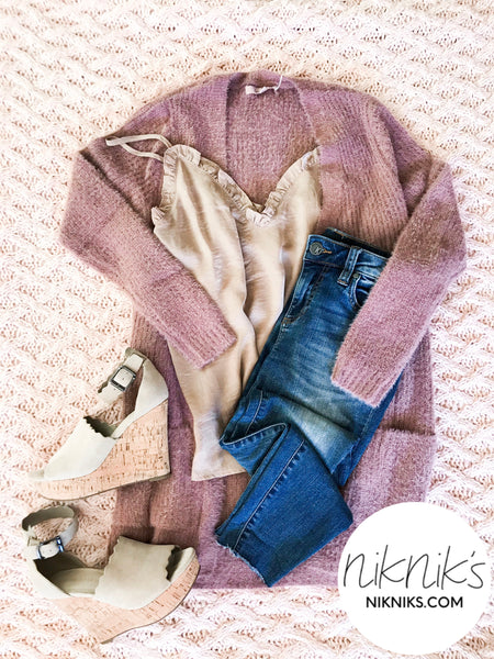 cute cardigan outfit ideas