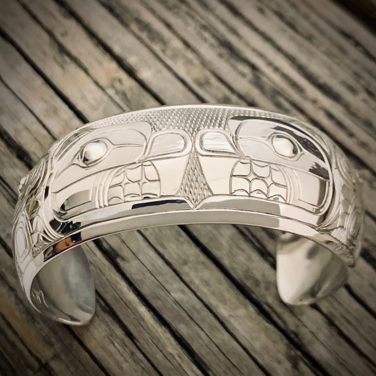 Beaver Native American Bracelet by Gene Chilton – Fish Creek Company