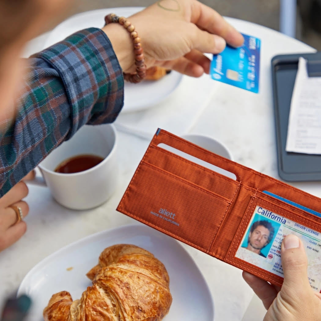 ID Wallets & ID Holders