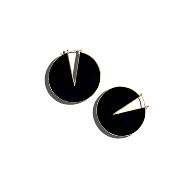  Geometric shaped Luximi Earrings in gold with black enamel design. Enamel Coating, 18K Gold Plated Brass. 2" Diameter  

  

*Please Note: 


Rewards cannot be applied to this product
This item is not eligible for returns 
This item cannot be shipped outside the U.S.

