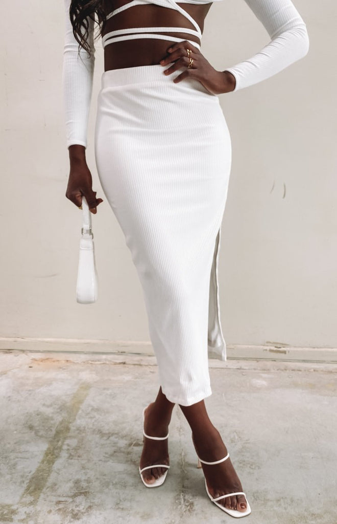 Empire Rib Midi Skirt White – Beginning Boutique US