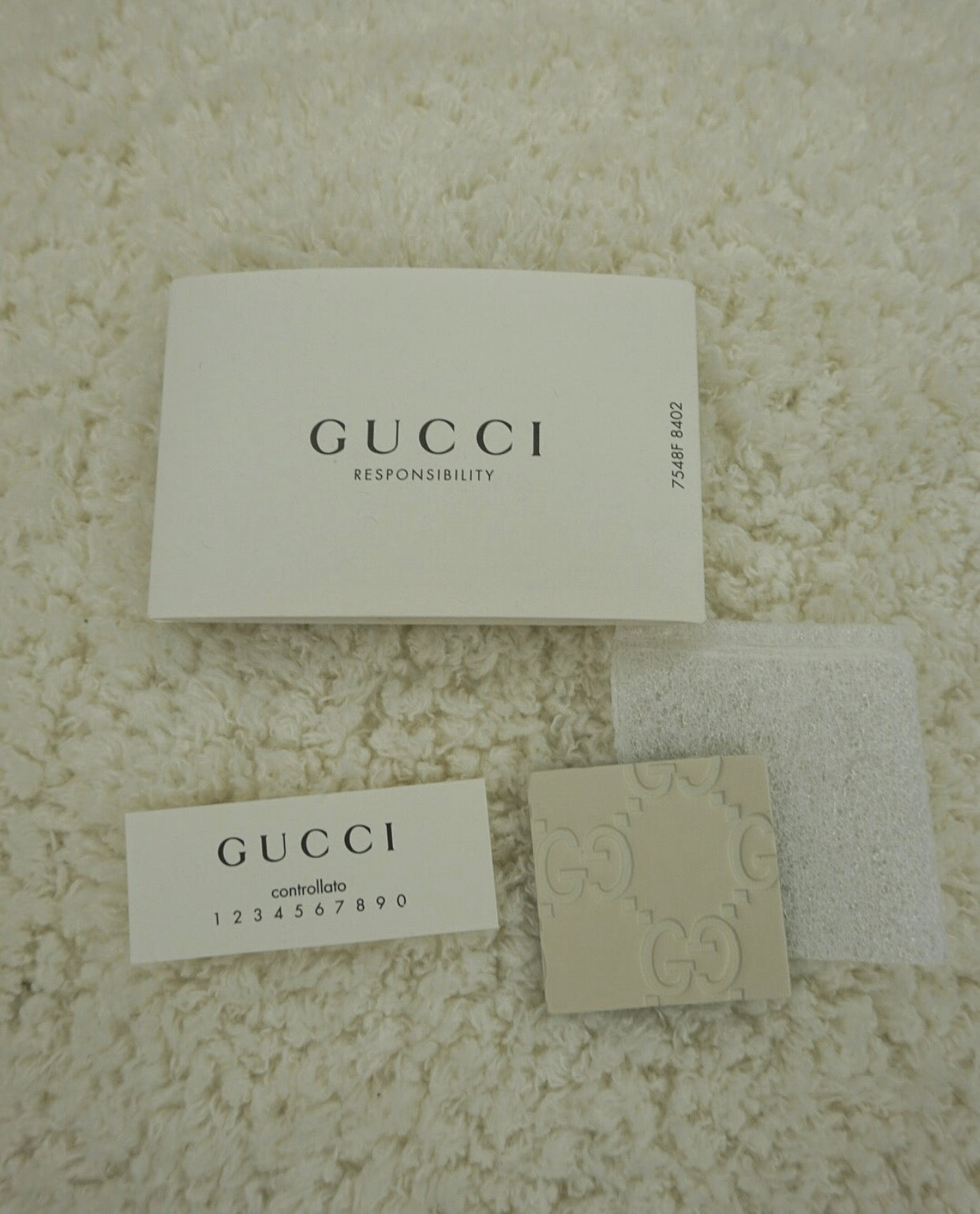 7548f 8402 gucci