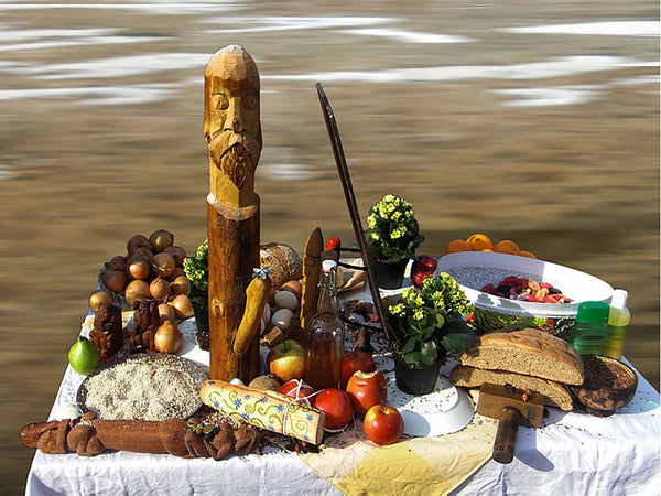 A table laid with modern offerings for Sigrblót  - The Viking Dragon Blog