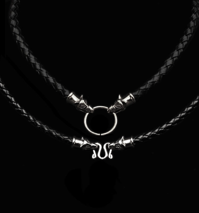 STRONG VOID LEATHER NECKLACE OUR's-