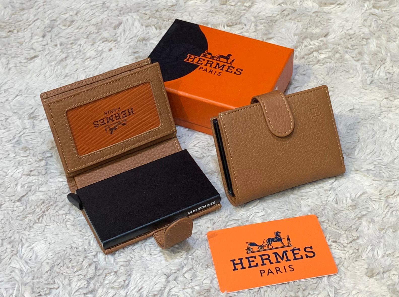 hermes card