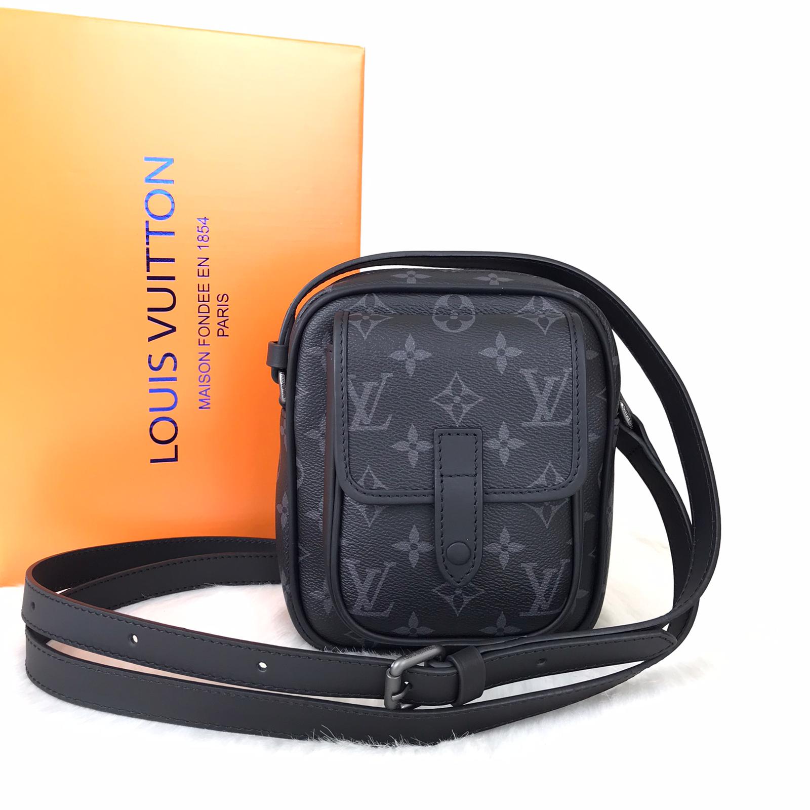 Louis Vuitton Christopher Wearable Wallet