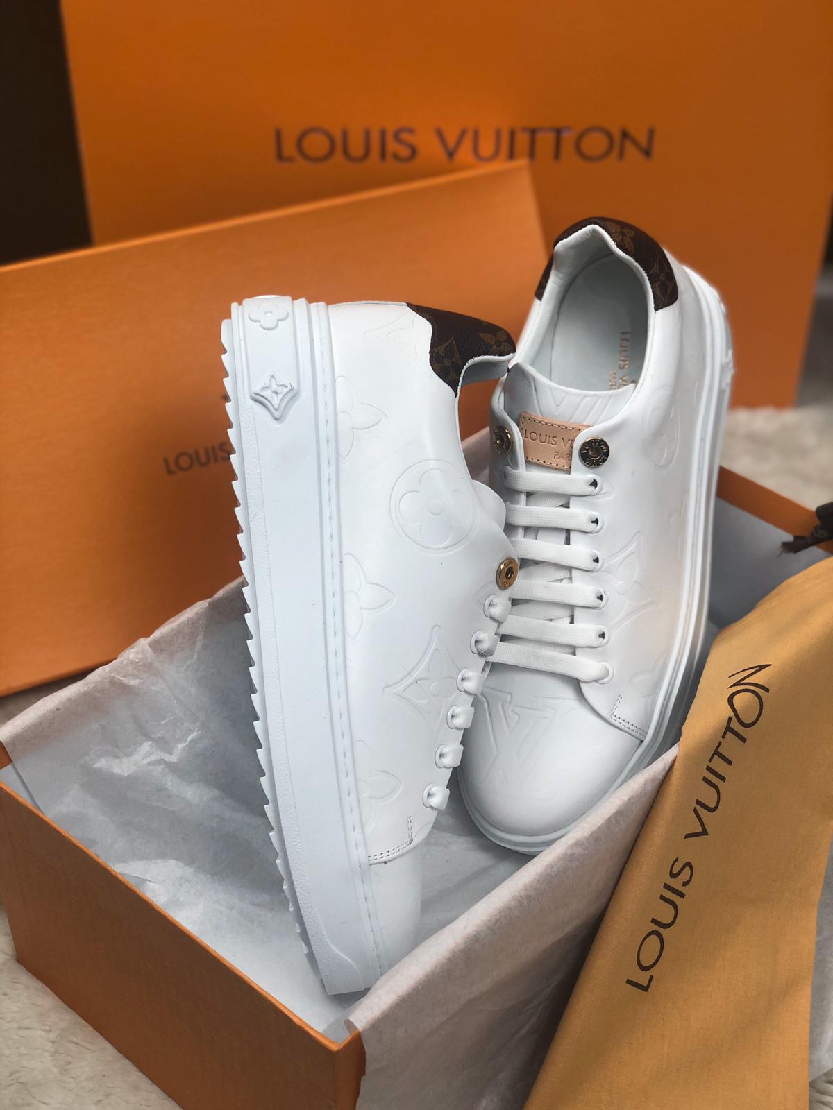 Shop Louis Vuitton Unisex Sneakers