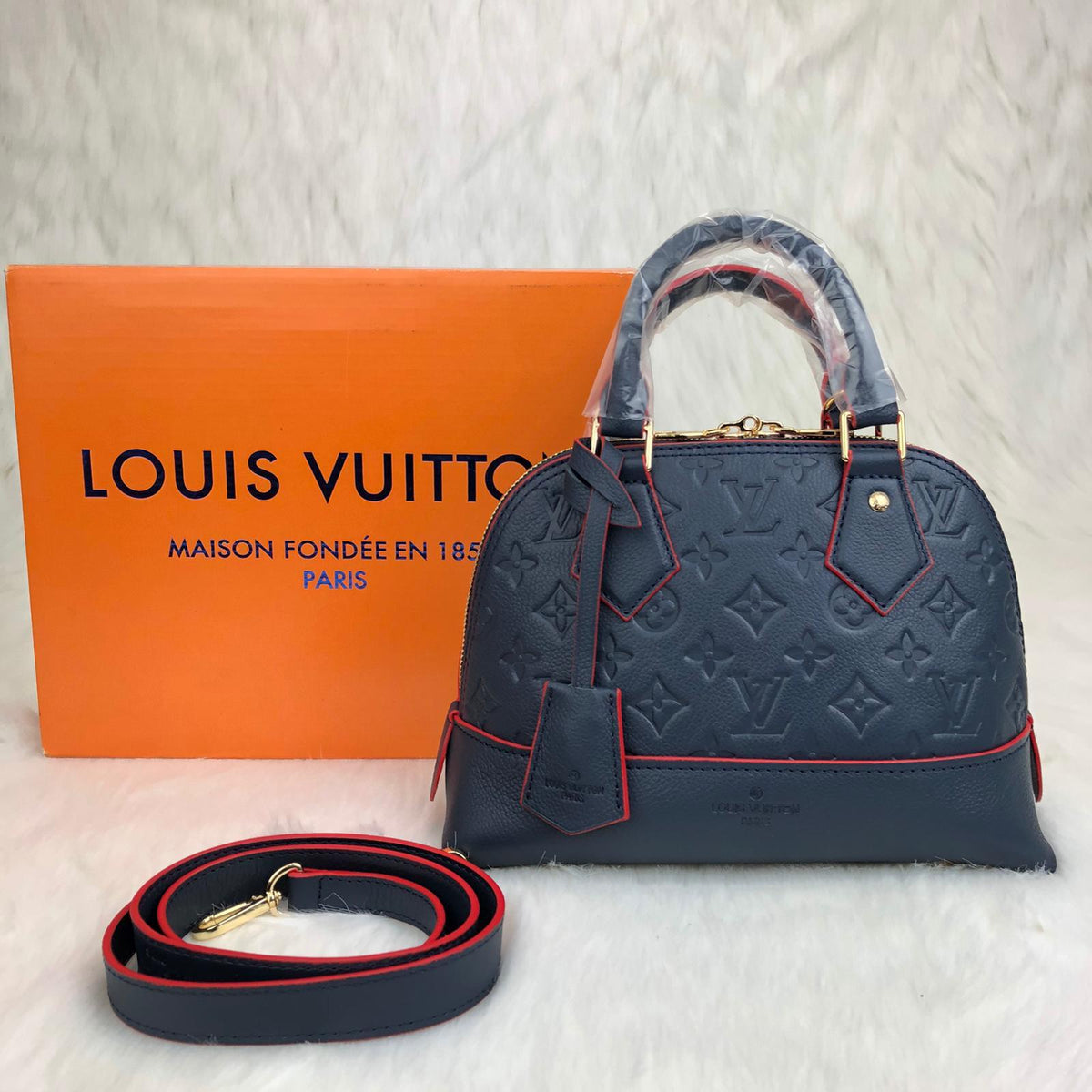 Louis Vuitton 2018 pre-owned Alma BB two-way Bag - Farfetch