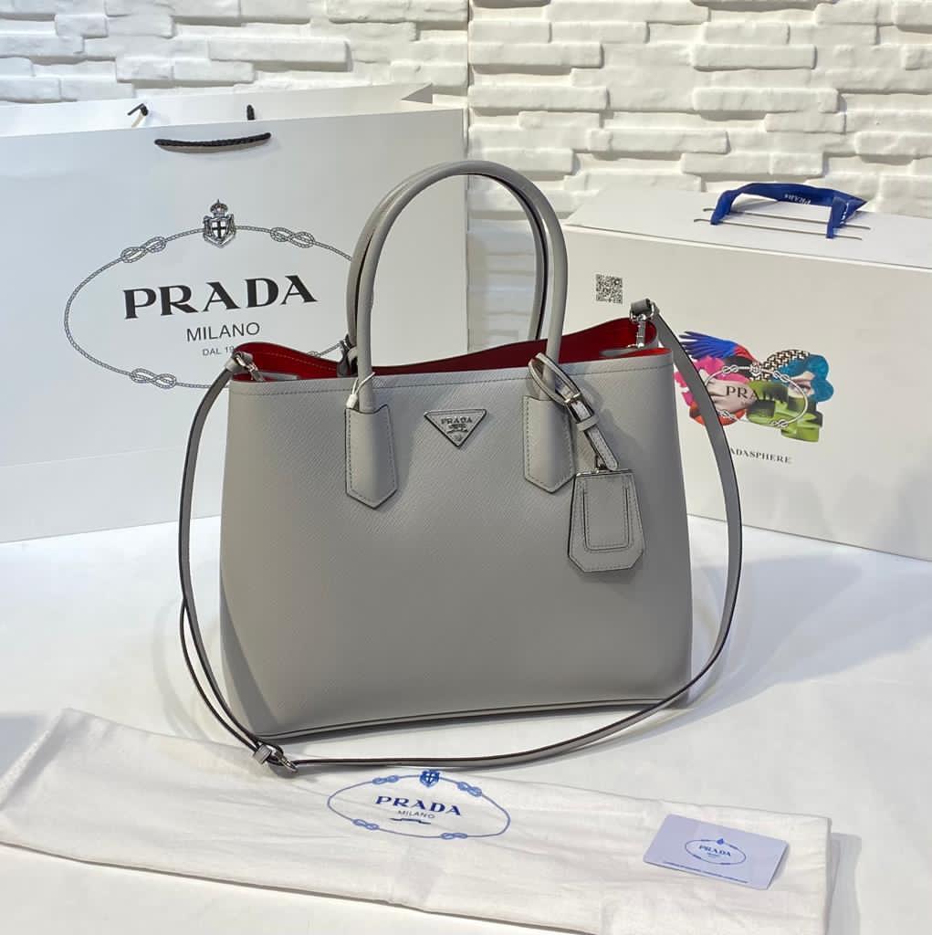 Prada Saffiano Cuir Double Bag Review - Sizing, Wear - whatveewore