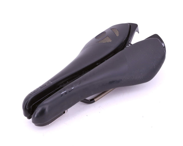 hilo rxl saddle