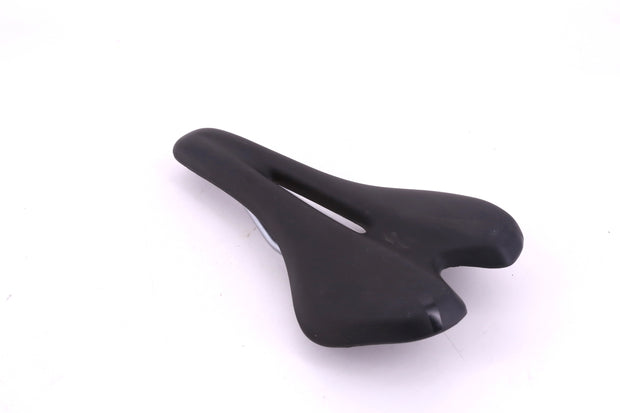 specialized toupe sport road saddle