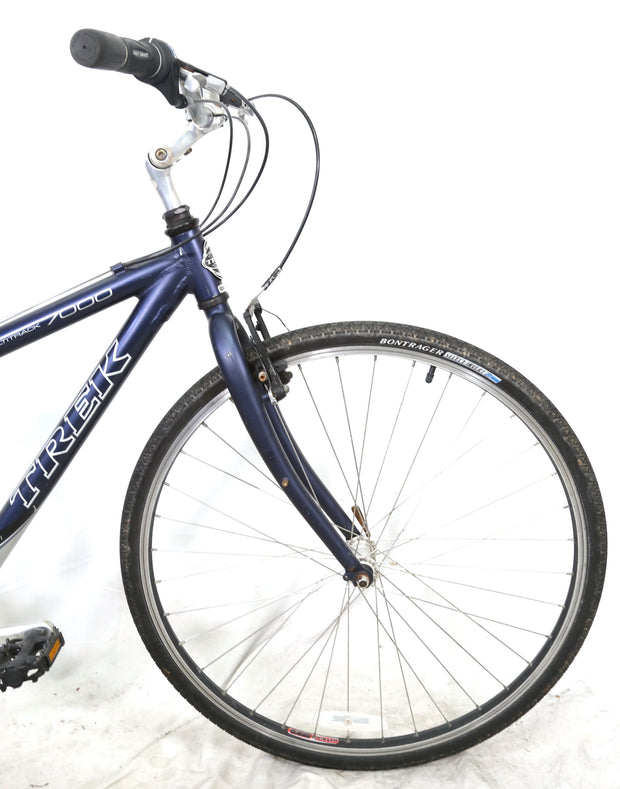 trek 7000 hybrid bike