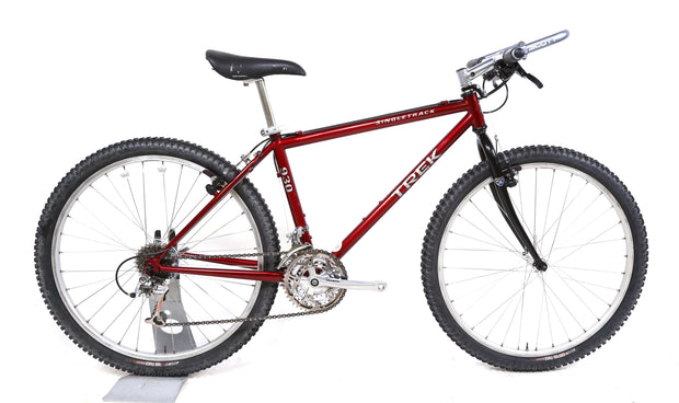 trek 930 singletrack specs