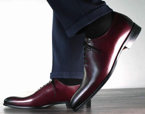Oxblood shoes with navy blue suit