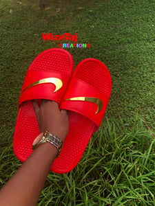 nike slippers gold check