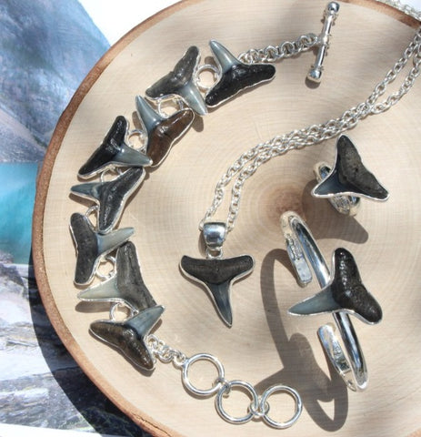 Charles Albert Mystic Quartz 950 Sterling Silver Shark Tooth Pendant, Ring, Mini Cuff and Bracelet
