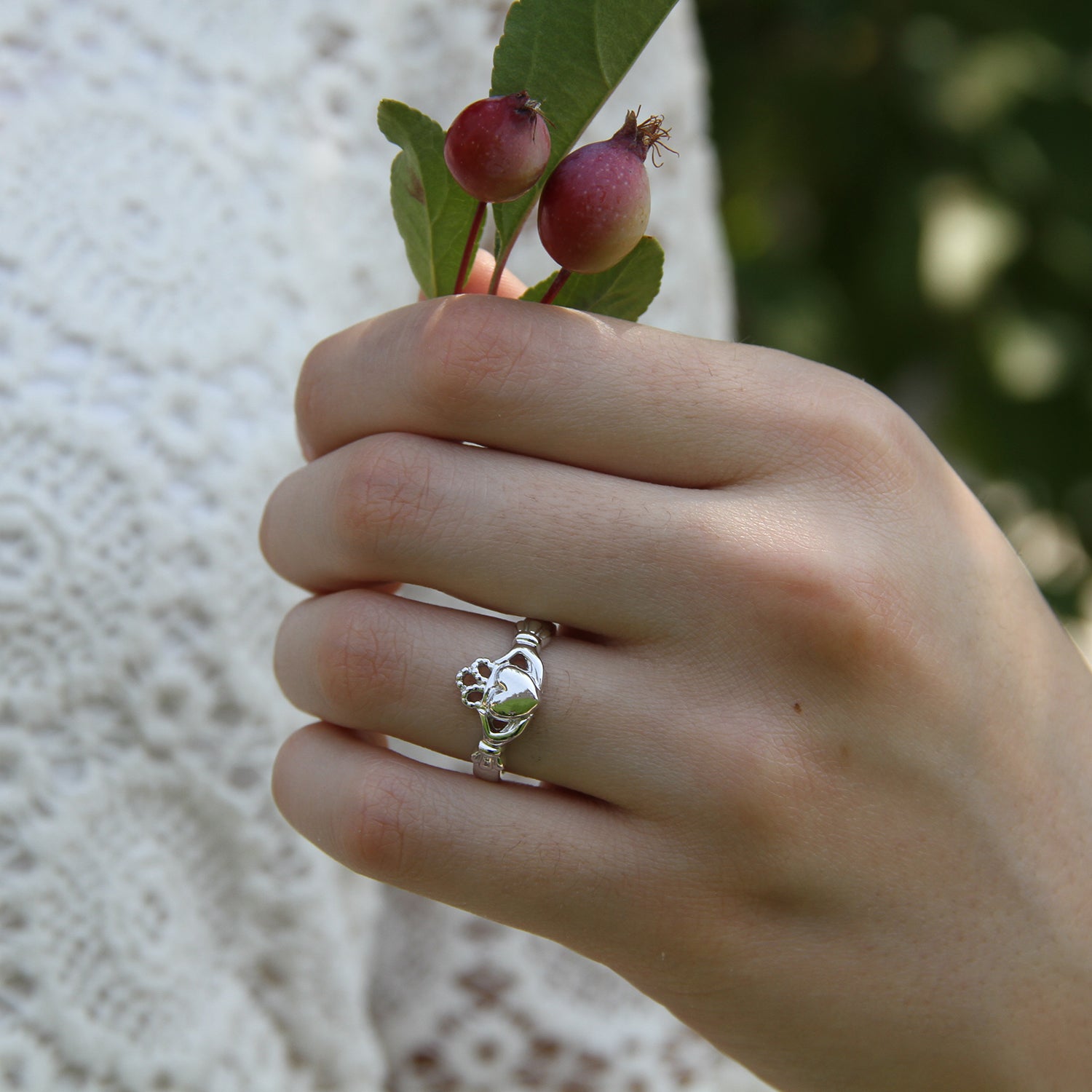 Sterling Ring Claddagh Silver Ladies ULS-6163