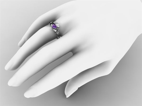 Claddagh Ring SUE-AMET-WHITE on hand