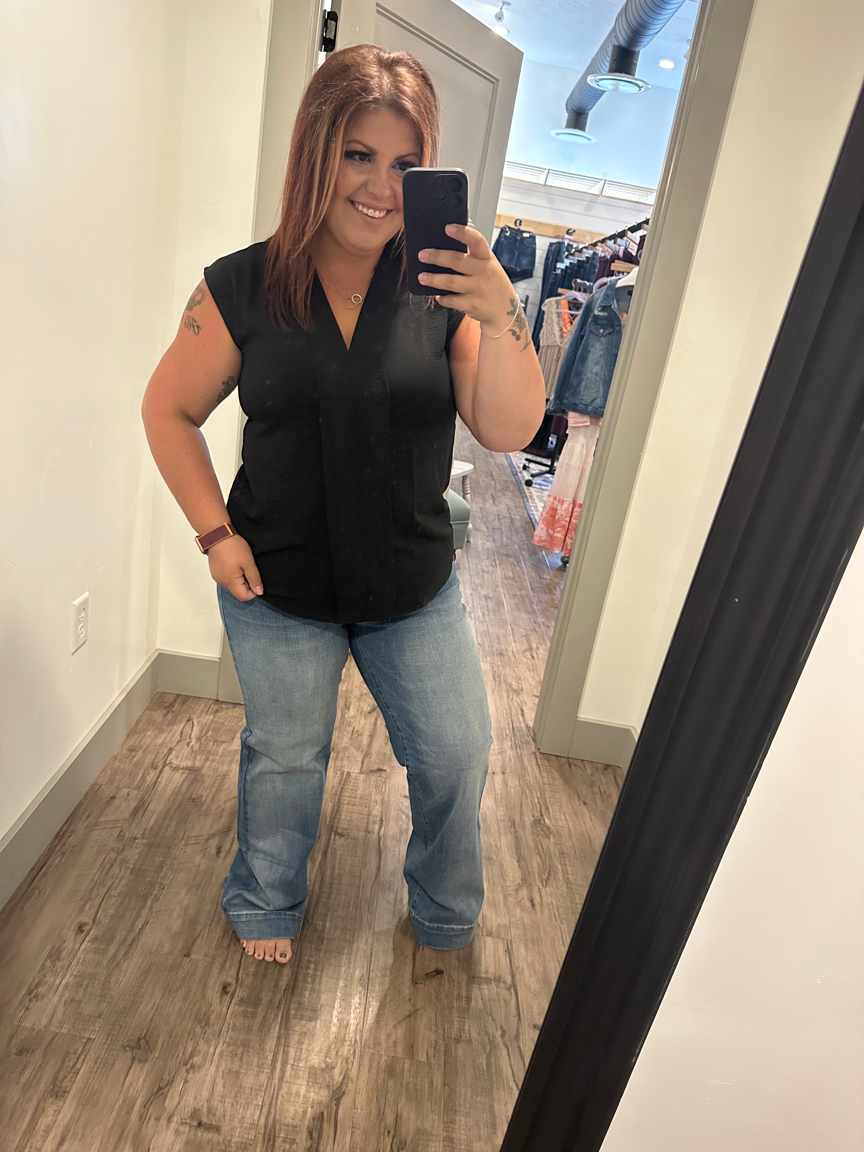 Elevate Everyday Blouse in Black