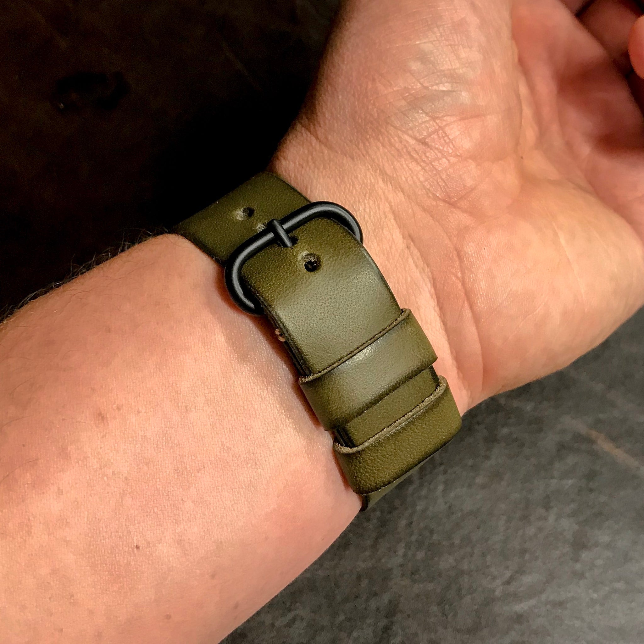 olive green apple watch band 44mm