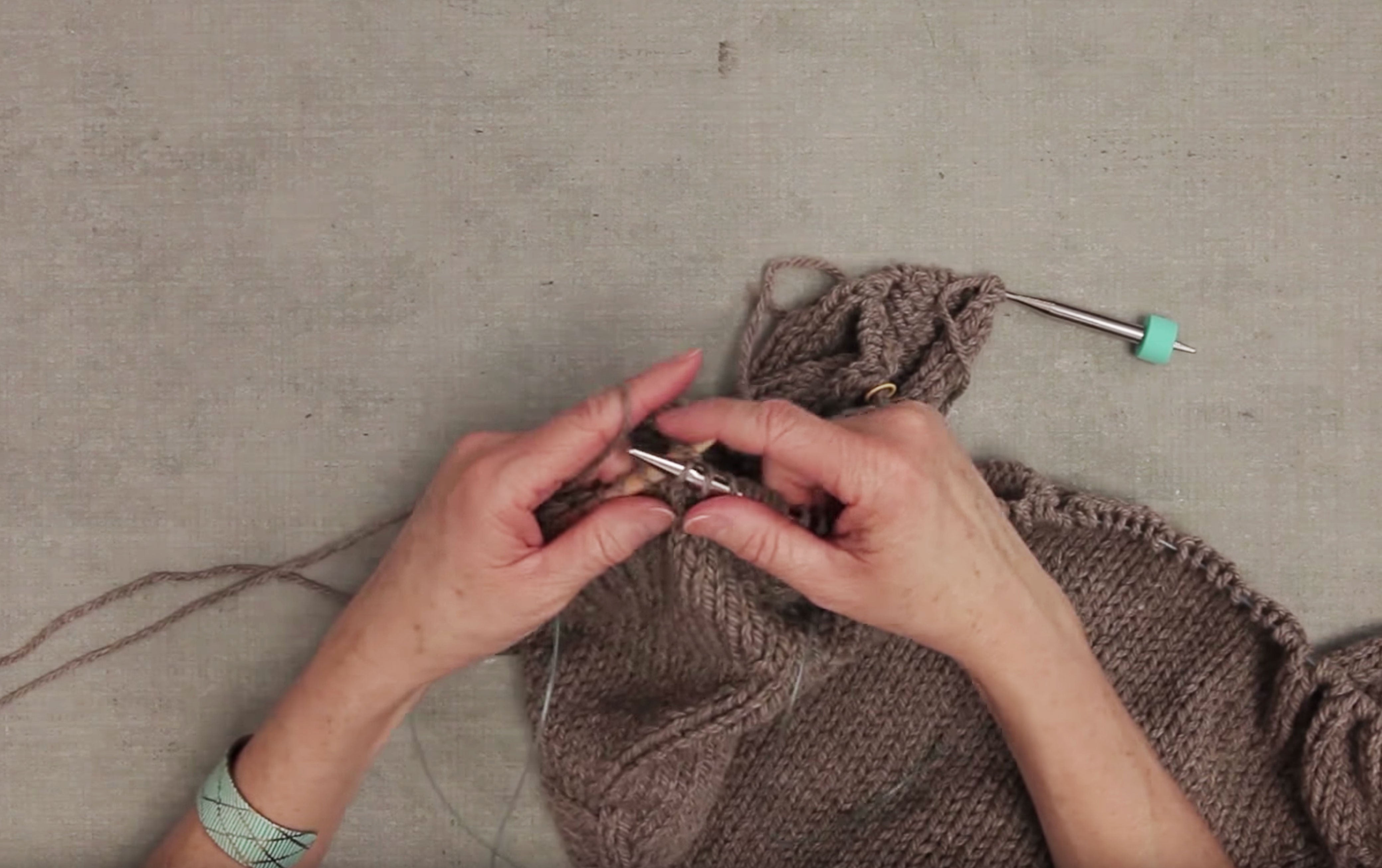 Switch from Knitting on Circular Needles to Knitting in the Magic