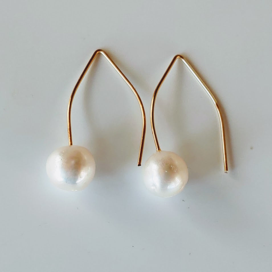 Freshwater Pearl Earrings on Wishbone Wire