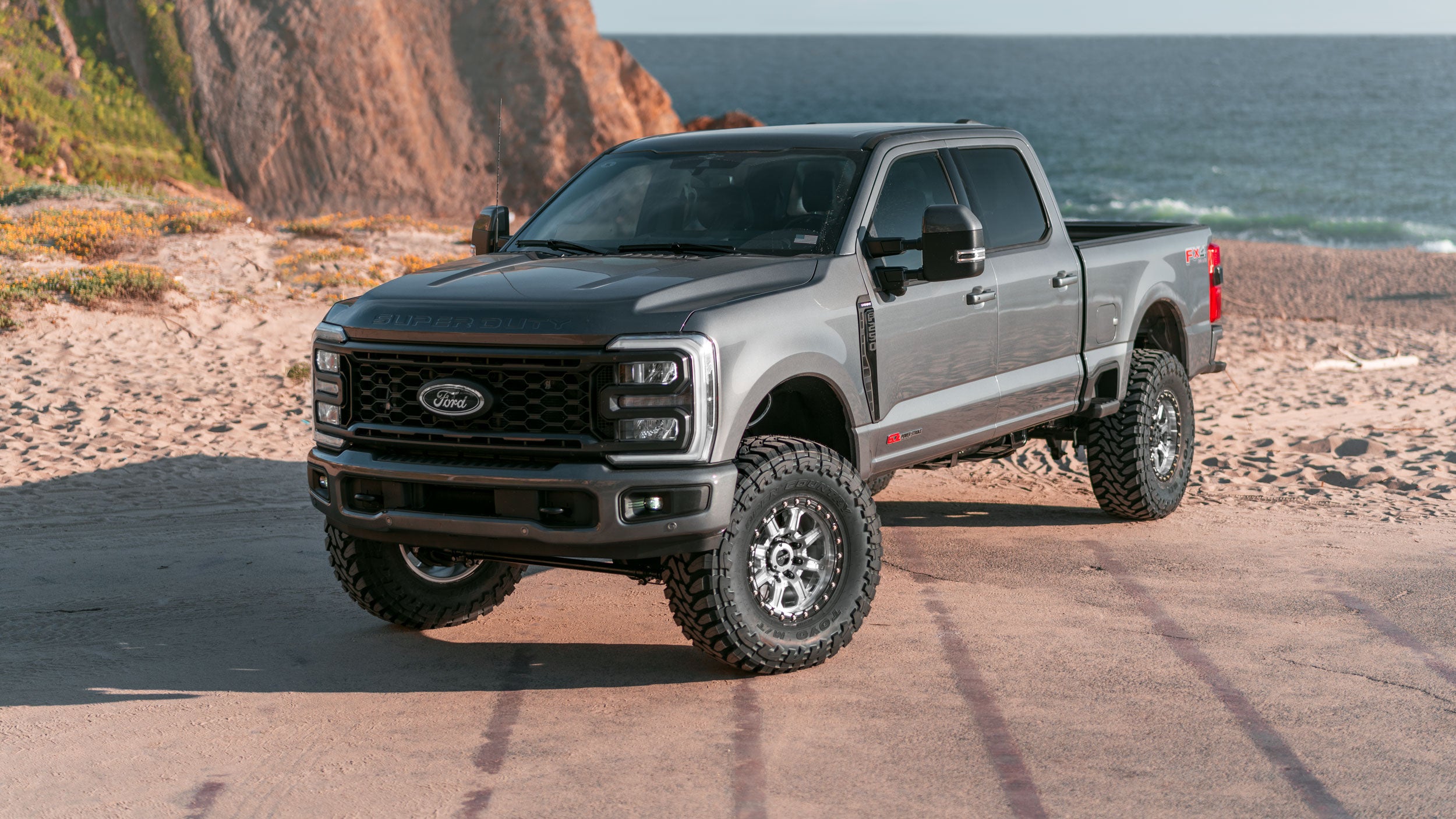 2023 Ford Super Duty Leveled on 37s