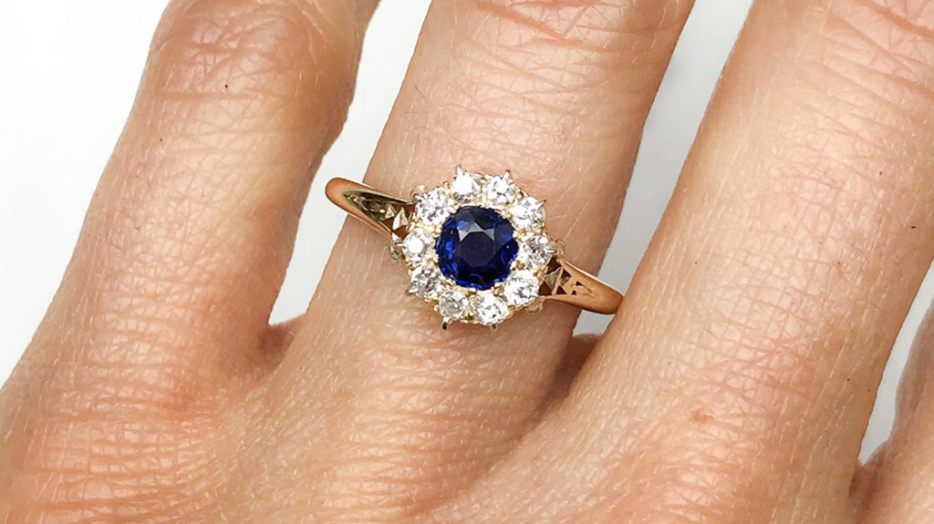 Victorian Era Antique Diamond Wedding Ring 5 Stone w/ Demantoid Garnets