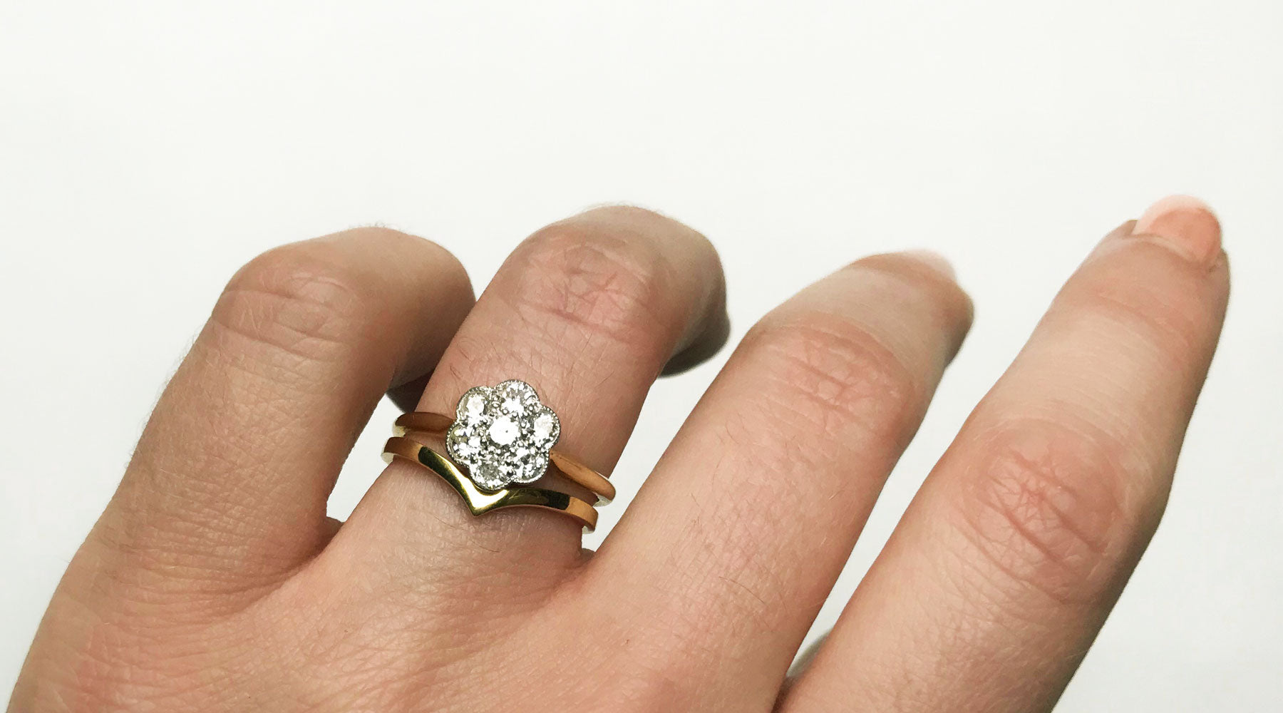 How to find a wedding band to match your vintage