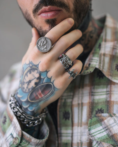 What Rings Mean on Each Finger 3