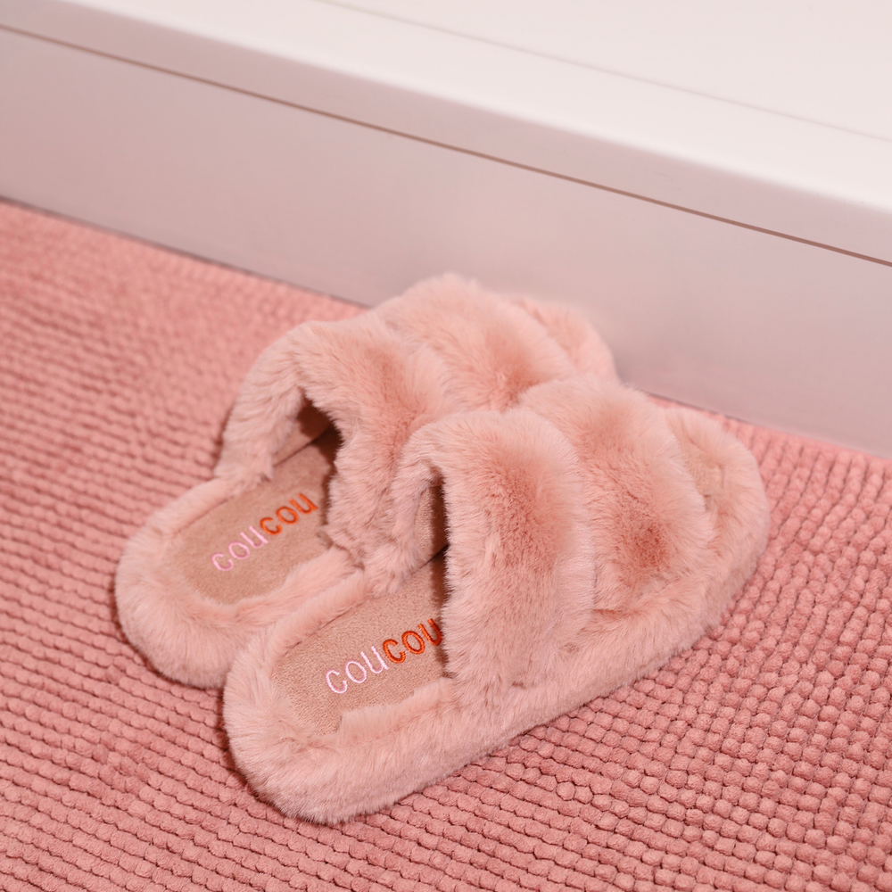 pink slippers with fur