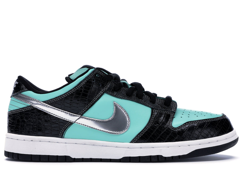 Nike Dunk SB Low Diamond Supply Co 