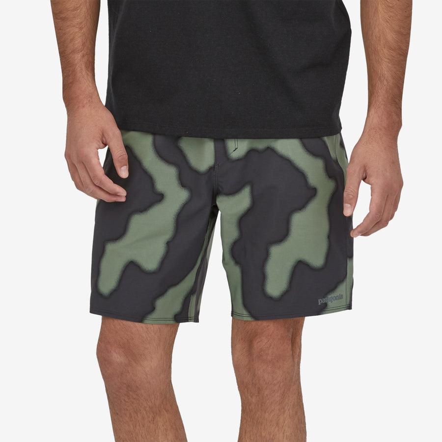 PATAGONIA M'S HYDROPEAK BOARDSHORTS-18IN - CLOUDS: HEMLOCK GREEN ...