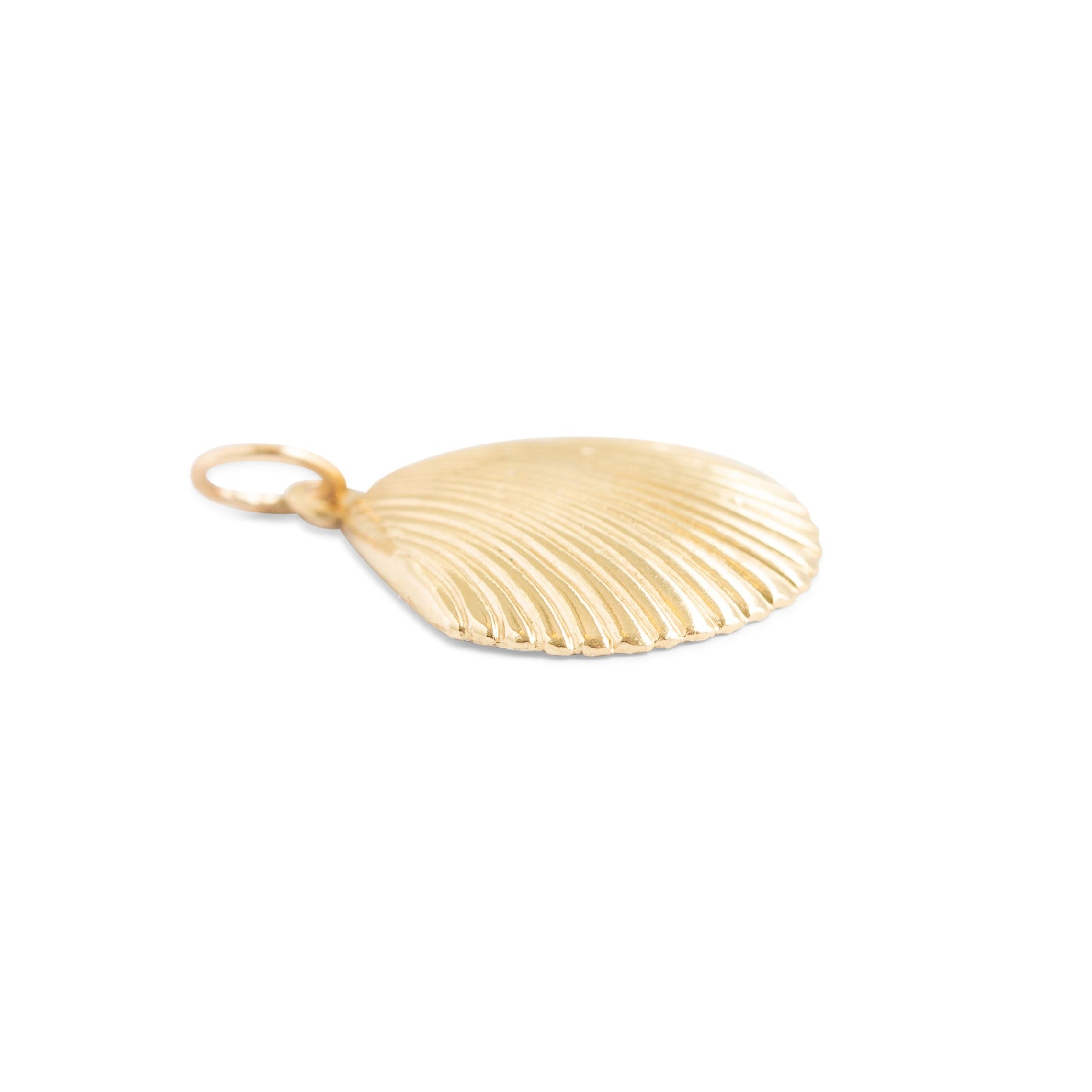 Seashell 14k Yellow Gold Charm