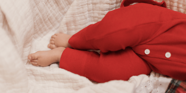 13 expert tips for helping your baby and toddler sleep this Christmas
