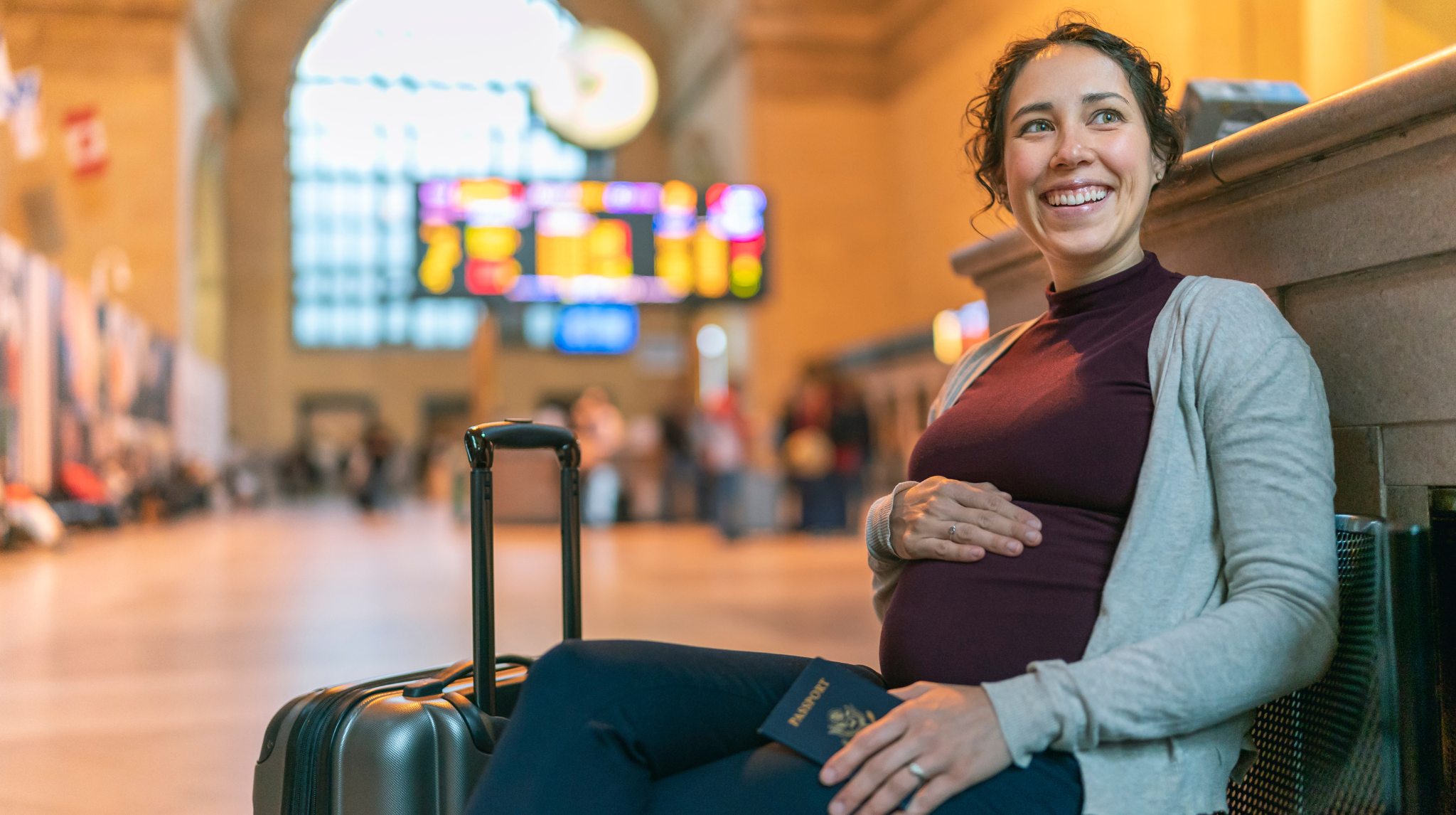 Pregnant woman wants to travel by plane | Neeva Baby