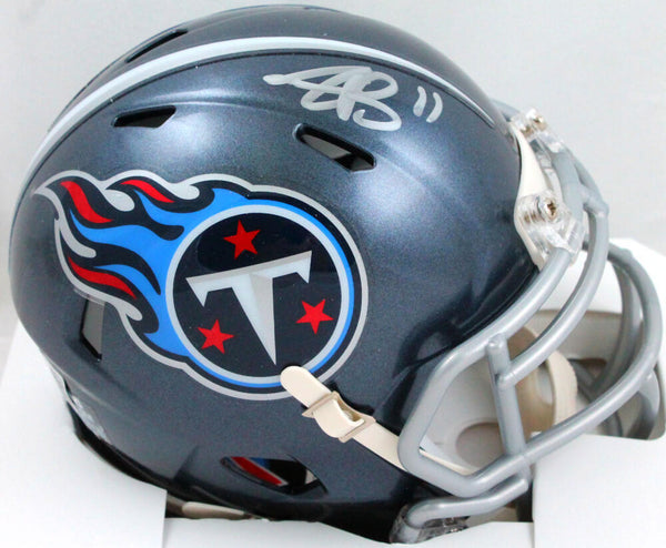 Eddie George Autographed Titans White Speed Replica Full-Size Football  Helmet - BAS COA