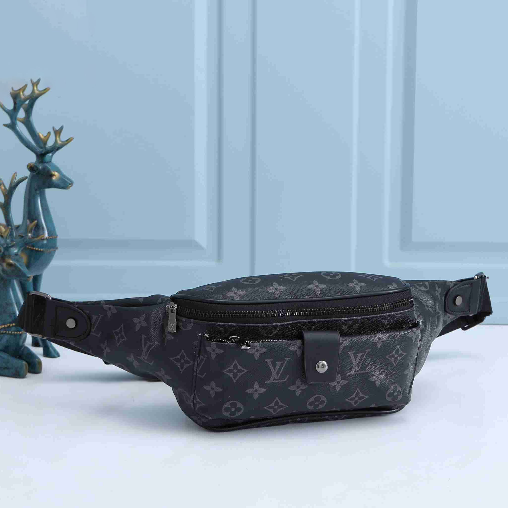 Louis Vuitton LV Classic Fashion Zipper Large Capacity Waist Bag Mobile Phone Bag Coin Purse