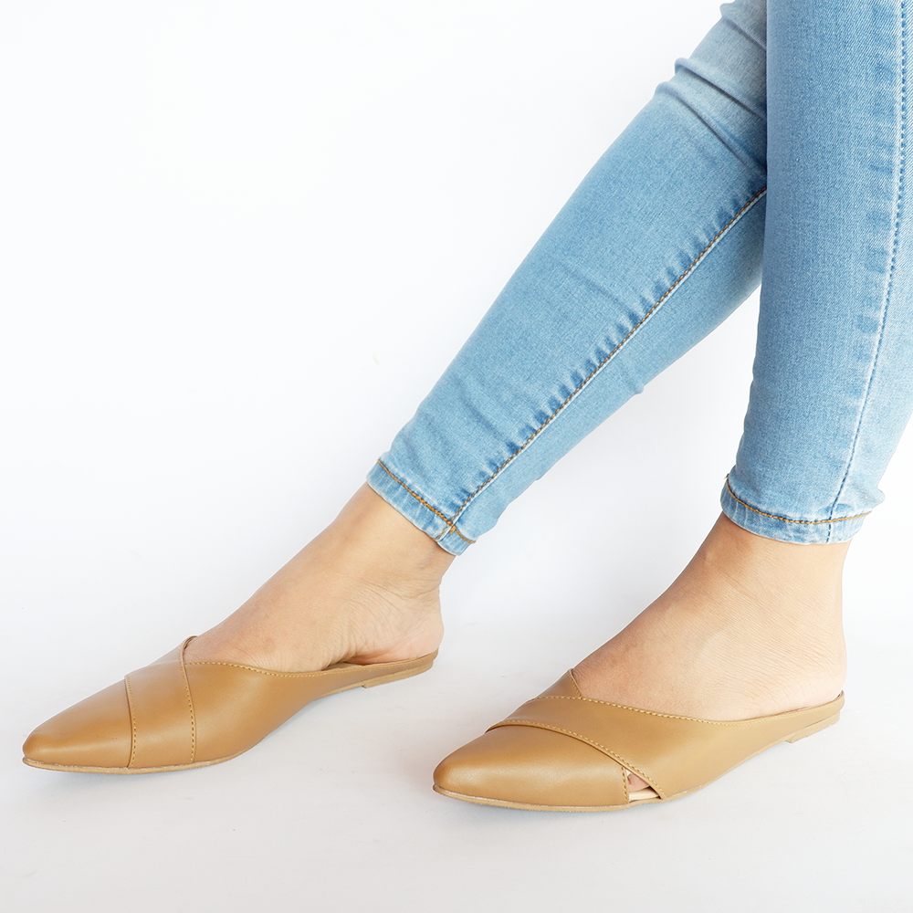 beige pointed flats